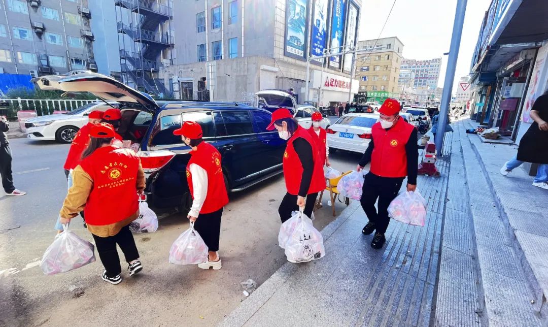 长岭县新时代文明实践中心：情系环卫工人 温暖过中秋