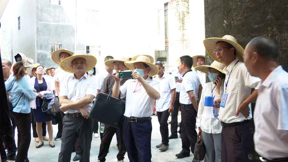 海陵区举办全区全域城乡环境卫生治理实行网格化管理工作培训班