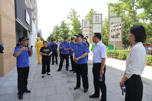 城管商户“面对面”，交流市容环境卫生共治经验