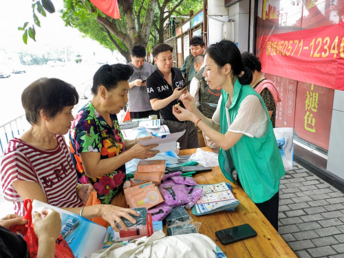 分类宣传“零距离”｜温州市瓯海区潘桥街道：垃圾分类绿色行，文明中秋庆团圆