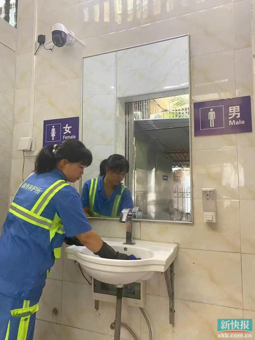 越秀环卫徐红燕:小公厕大爱心,她是街坊的“五星好评”环卫人