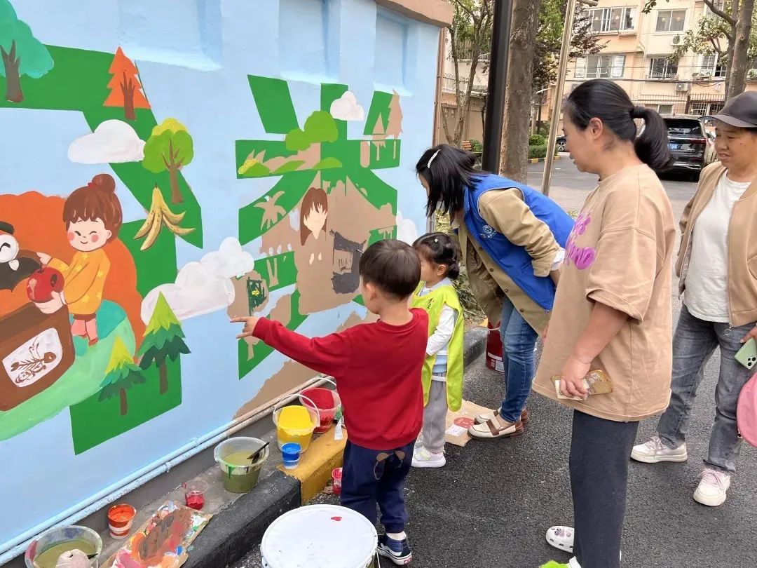 这个居民区垃圾库房“童画”升级！