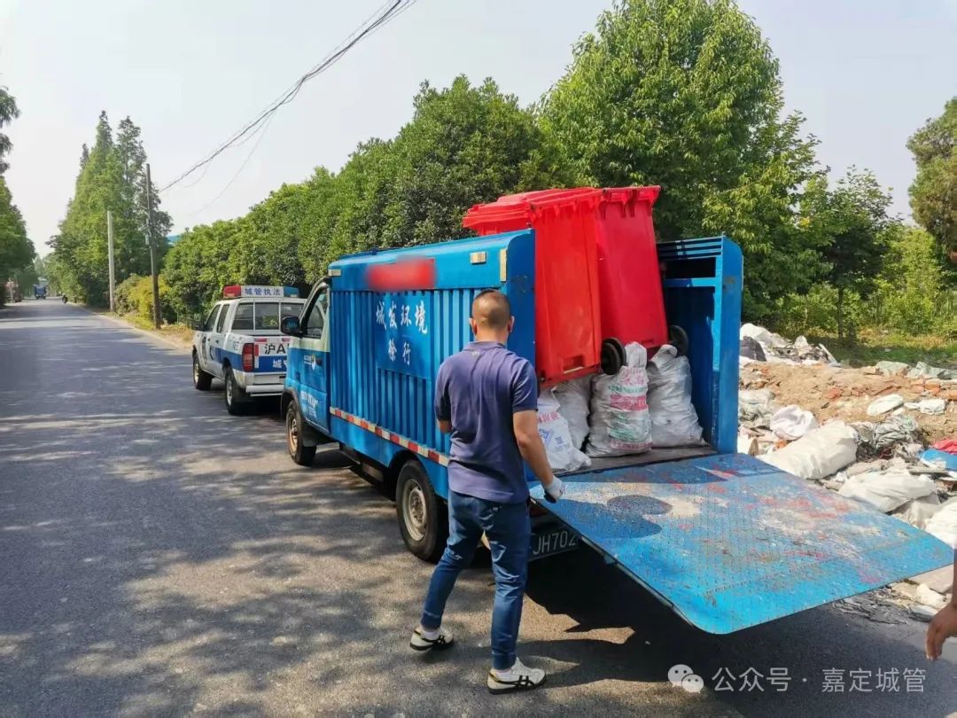 【执法动态】严惩！偷倒装修垃圾被当场查获