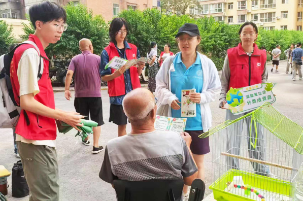 杏花岭区上北关社区：精准垃圾分类，共享绿色生活