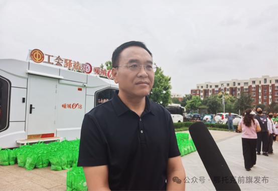 暖心！鄂托克前旗园林环卫工人收到460份防暑“大礼包”