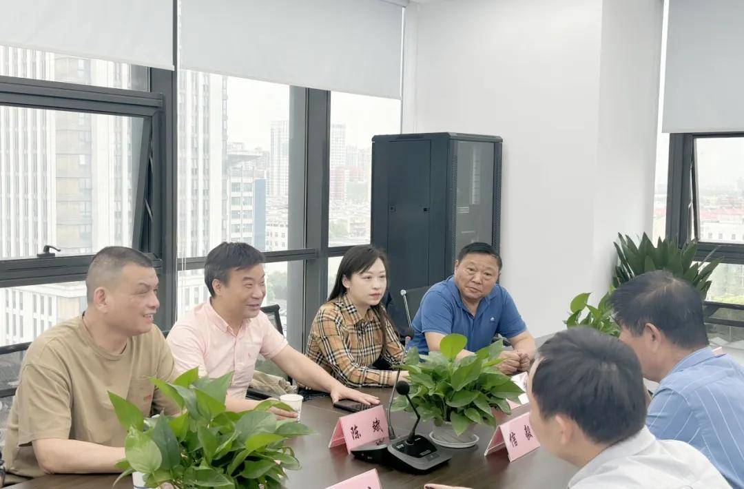 江西省城市建设管理协会环卫行业分会领导莅临合迅物联调研指导