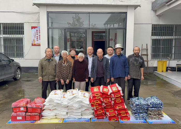 谯城区大杨镇：情系环卫工 捐赠暖人心